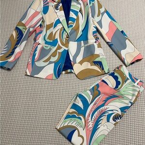 Multicolor Abstract Women’s Blazer and Pants Set